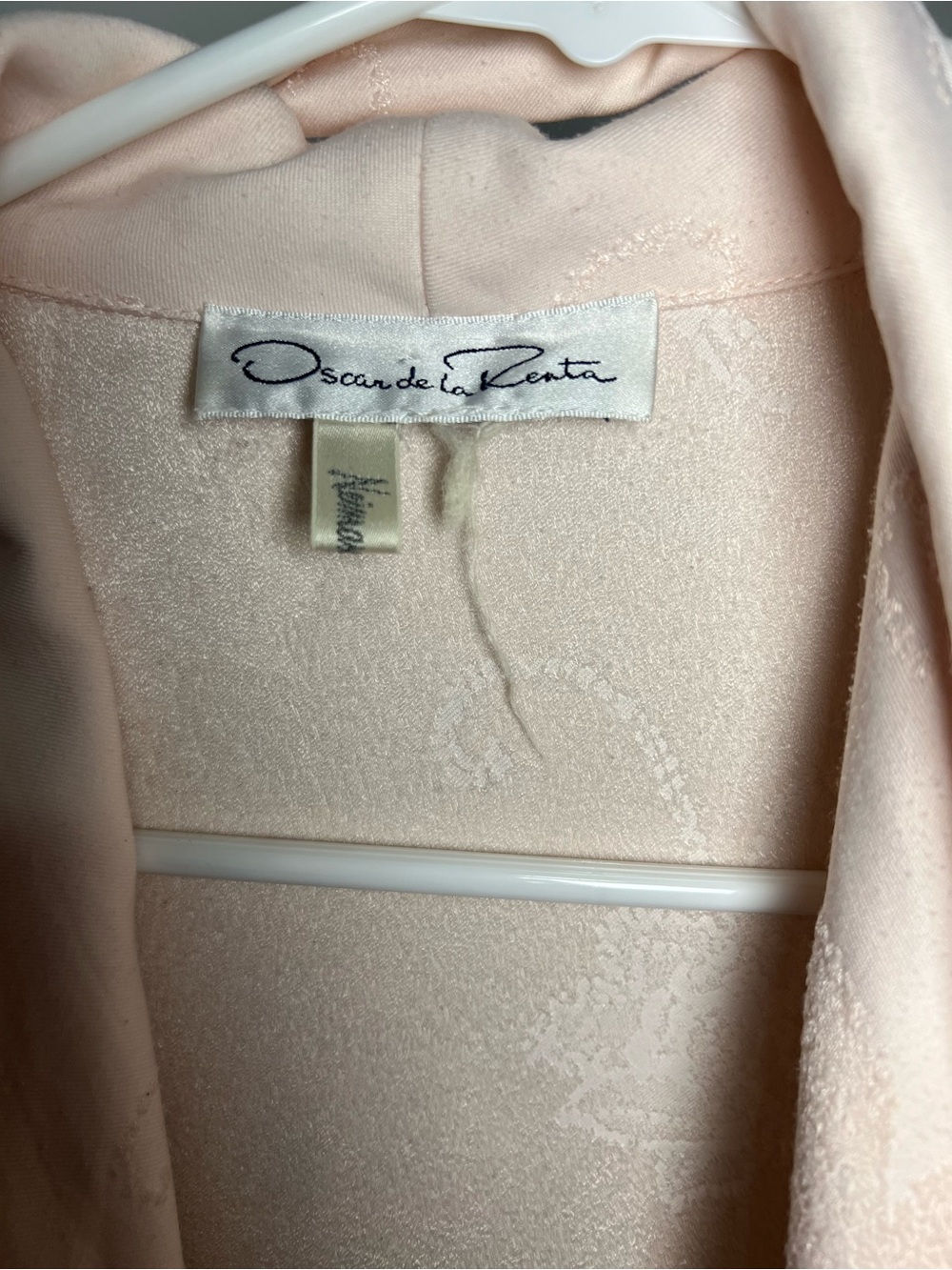 Oscar De La Renta Robe - Picture 2 of 5